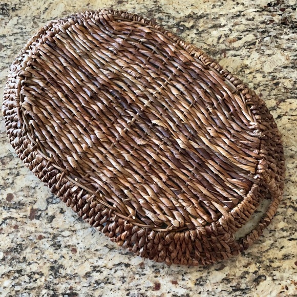 Large Basket - Picture 5 of 11